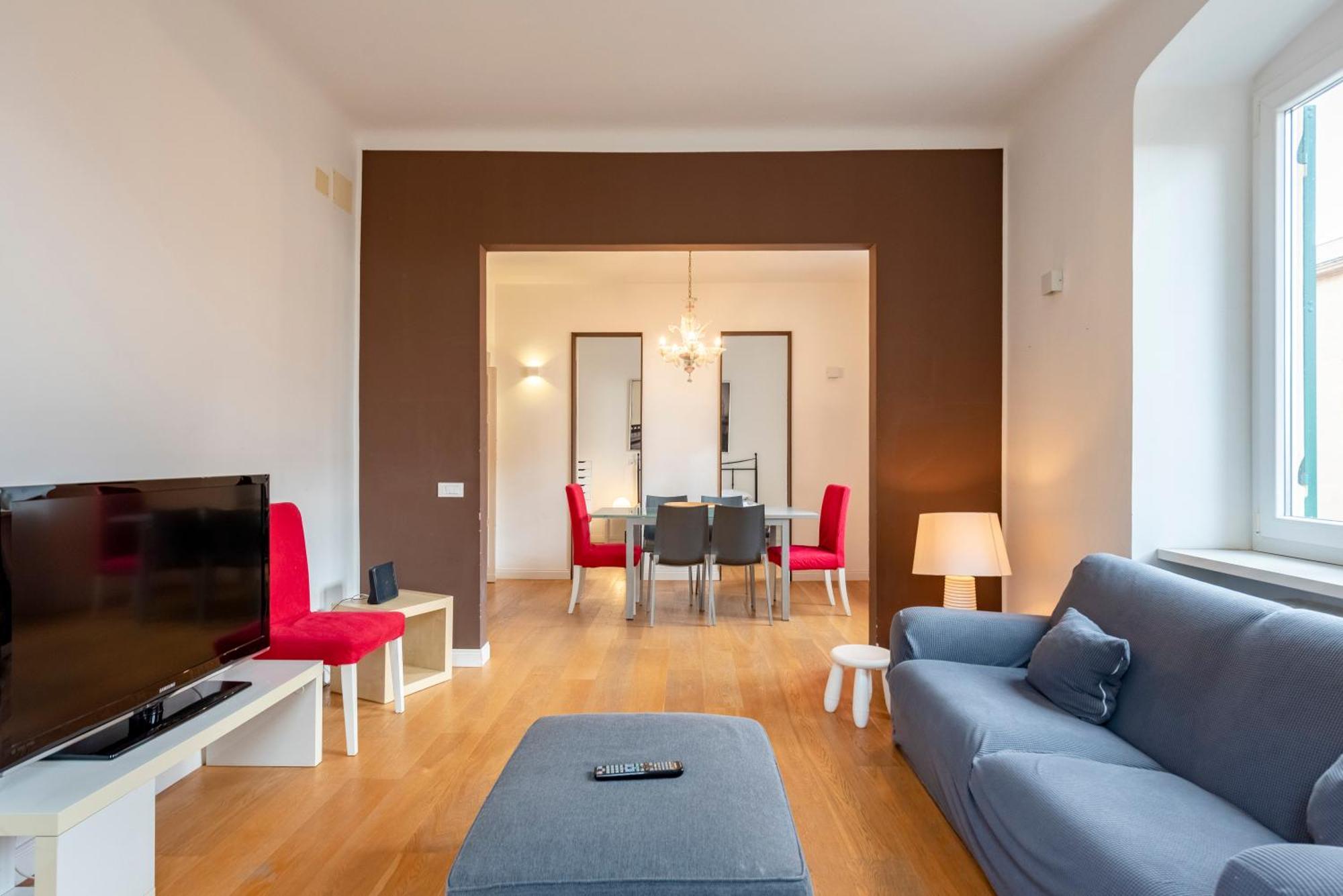 Joivy Family Friendly For 6, Near Royal Palace Museum Apartment Genua